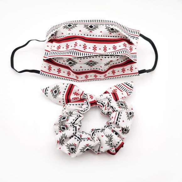 Christmas Scrunchy and Face Mask Set Face Covering - Picture 11 of 15